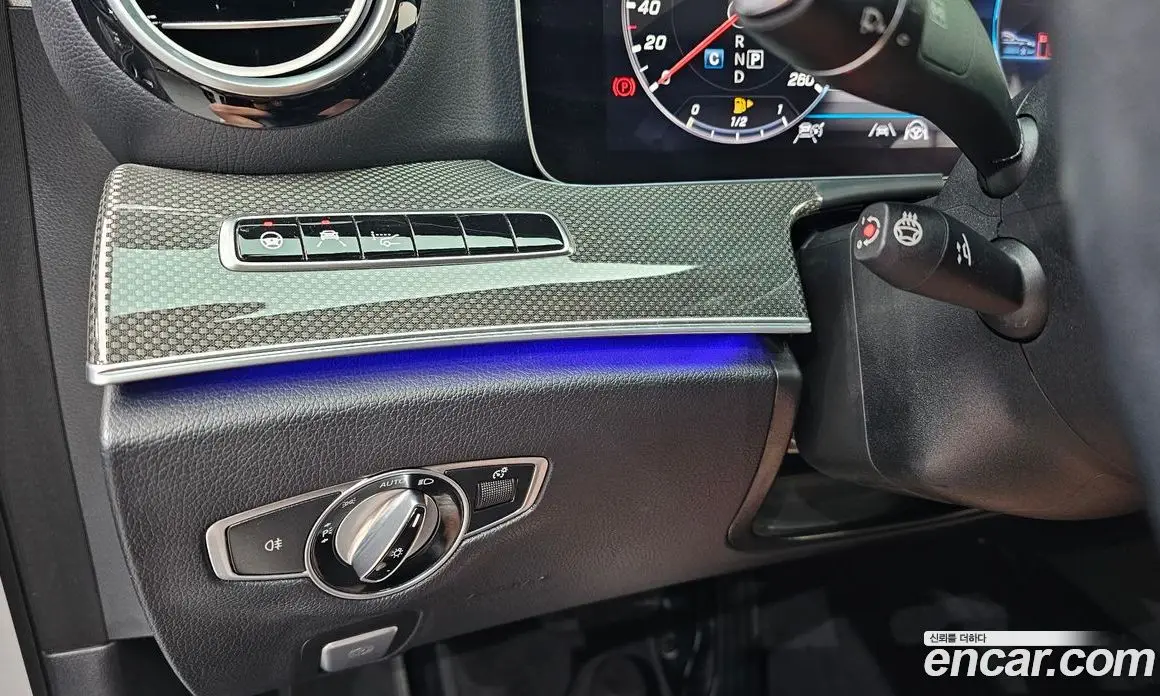 Mercedes-Benz E-Class 2019 2.0 автомат (гидро), фото 17