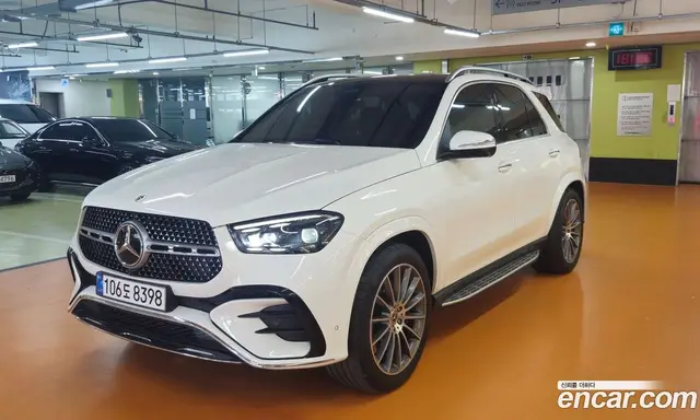 Mercedes-Benz GLE-Class, 2025, 15 916 км