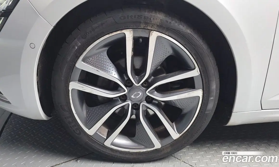 Renault (Samsung) SM6 2016 2.0 автомат (гидро), фото 5 Renault (Samsung) SM6 2016 2.0 автомат (гидро), фото 5