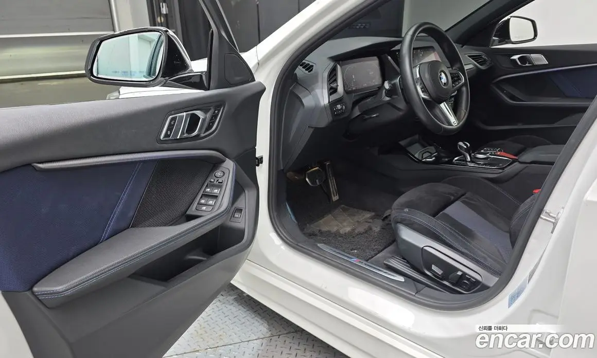 BMW 1 серия 2020 2.0 автомат (гидро), фото 13