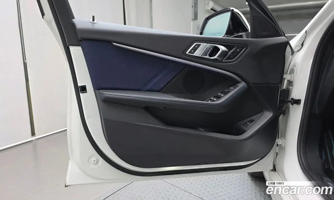 BMW 1 серия 2020 2.0 автомат (гидро), фото 14