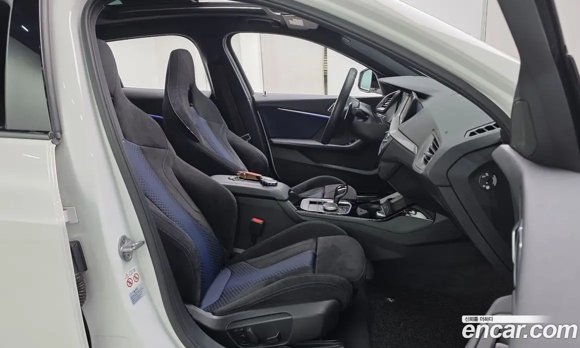 BMW 1 серия 2020 2.0 автомат (гидро), фото 16