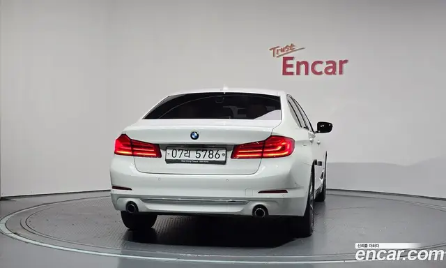 BMW 5 серия 2018 2.0 автомат (гидро), миниатюра 4 BMW 5 серия 2018 2.0 автомат (гидро), миниатюра 4