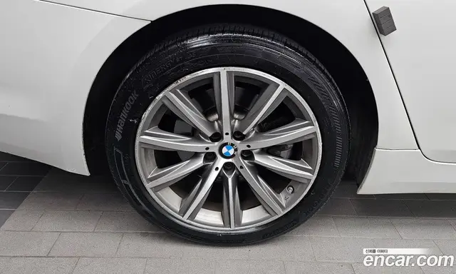 BMW 5 серия 2018 2.0 автомат (гидро), миниатюра 5 BMW 5 серия 2018 2.0 автомат (гидро), миниатюра 5