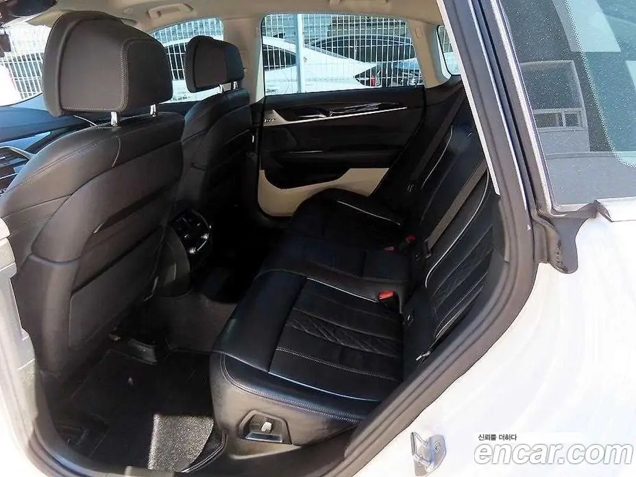 BMW 6 серия 2019 2.0 автомат (гидро), фото 6 BMW 6 серия 2019 2.0 автомат (гидро), фото 6