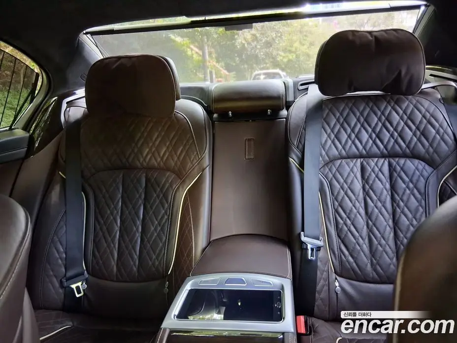 BMW 7 серия 2021 3.0 автомат (гидро), фото 17
