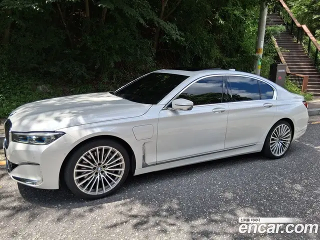 BMW 7 серия 2021 3.0 автомат (гидро), миниатюра 6