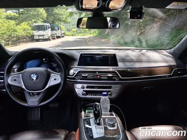 BMW 7 серия 2021 3.0 автомат (гидро), миниатюра 10