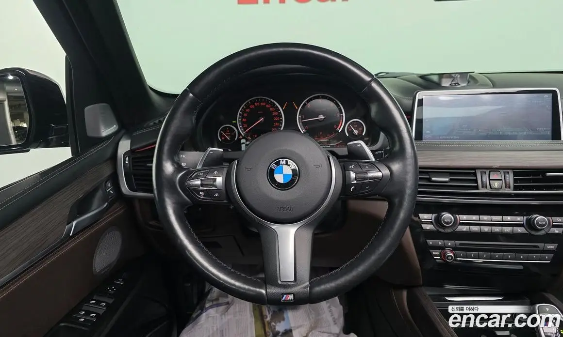 BMW X5 2015 3.0 автомат (гидро), фото 12