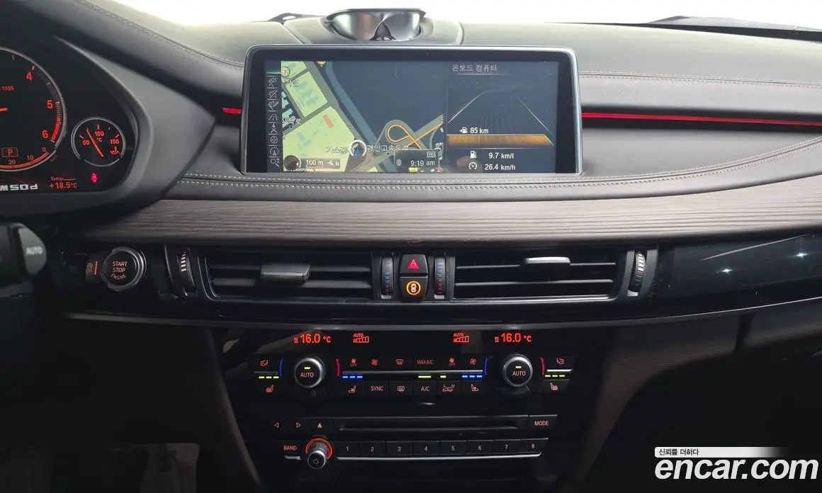 BMW X5 2015 3.0 автомат (гидро), фото 13