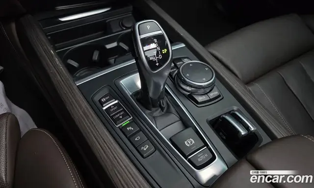 BMW X5 2015 3.0 автомат (гидро), миниатюра 9