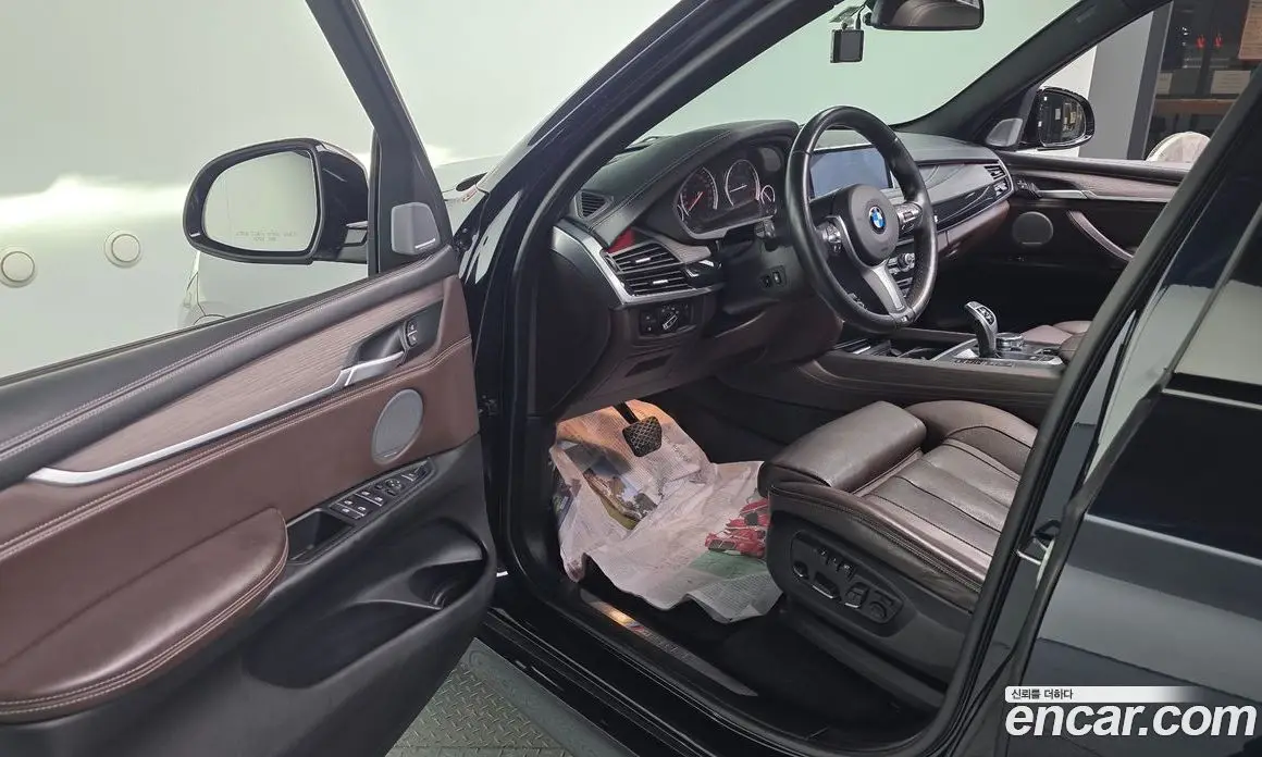 BMW X5 2015 3.0 автомат (гидро), фото 10