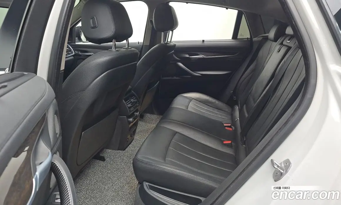 BMW X6 2016 3.0 автомат (гидро), фото 18 BMW X6 2016 3.0 автомат (гидро), фото 18