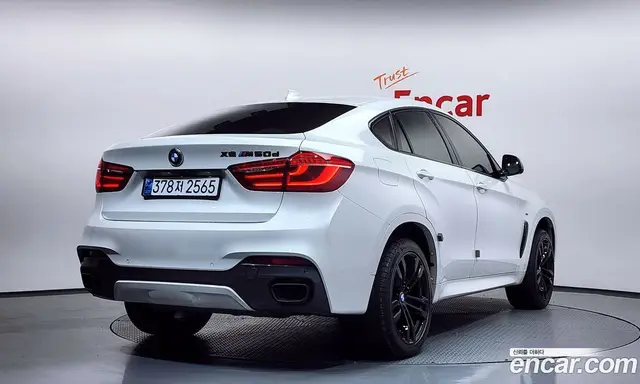 BMW X6 2018 3.0 автомат (гидро), миниатюра 2