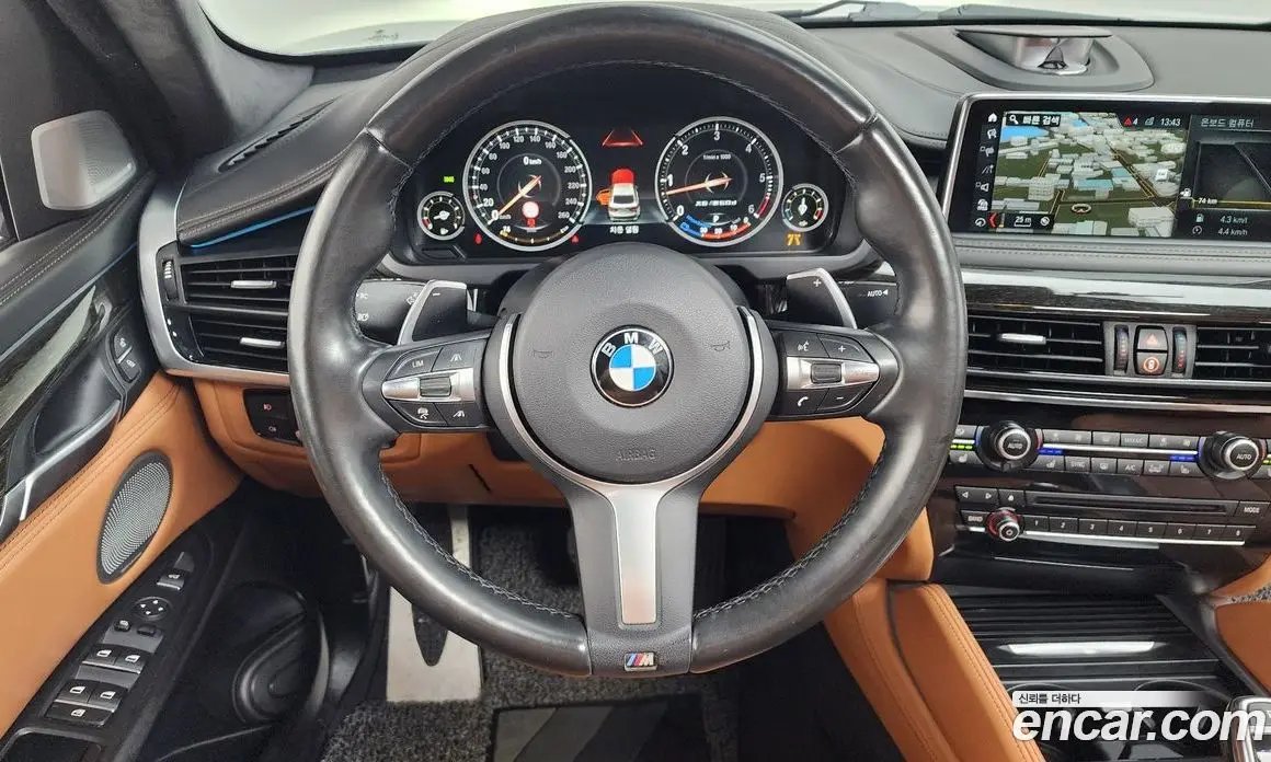 BMW X6 2018 3.0 автомат (гидро), фото 13