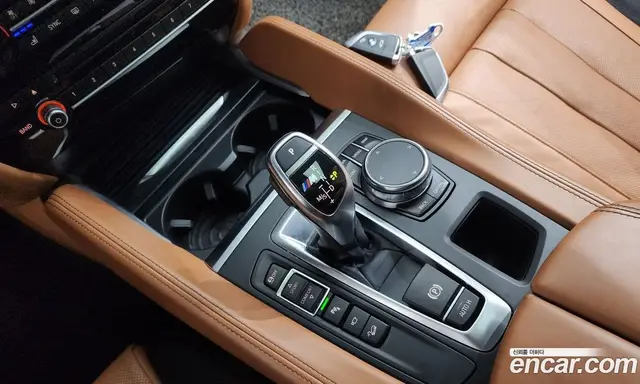BMW X6 2018 3.0 автомат (гидро), миниатюра 9