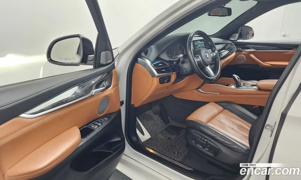 BMW X6 2018 3.0 автомат (гидро), фото 10