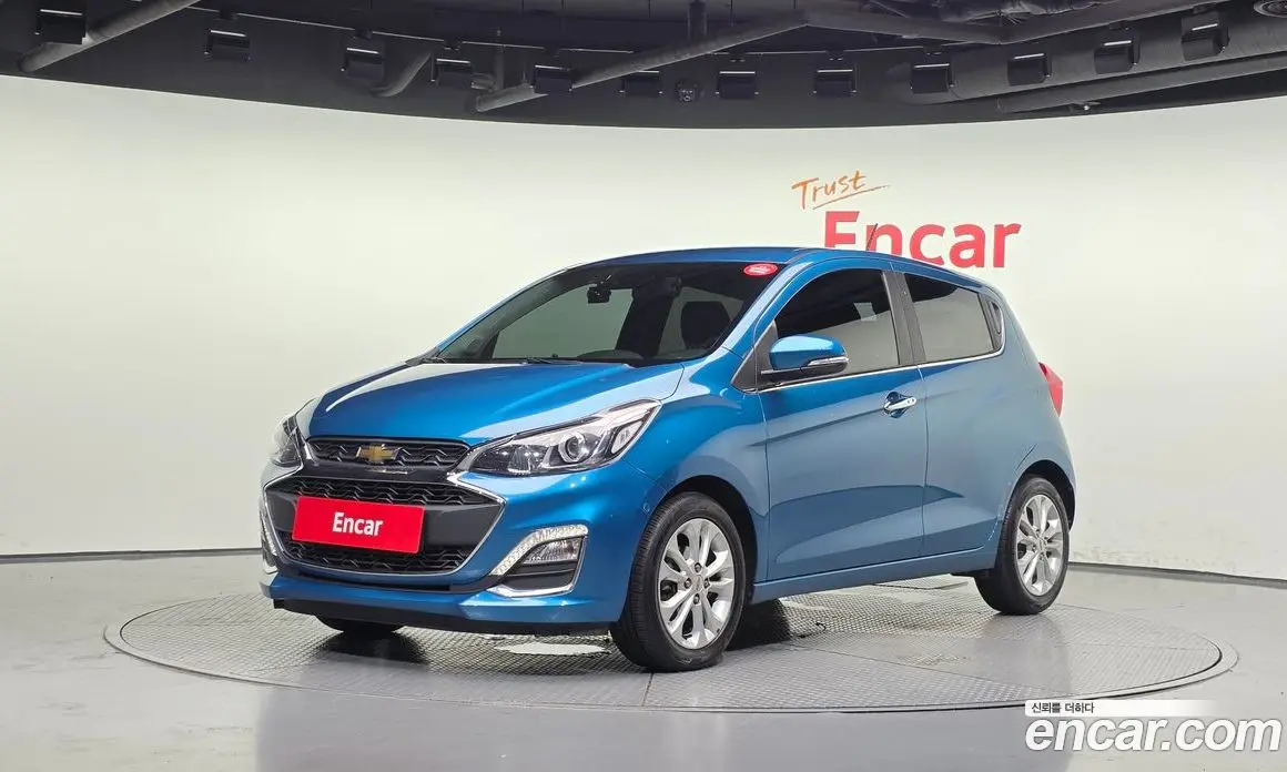 Chevrolet Spark 2018 1.0 автомат (гидро), фото 1 Chevrolet Spark 2018 1.0 автомат (гидро), фото 1