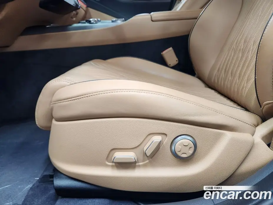 Genesis G80 2023 2.5 автомат (гидро), фото 6