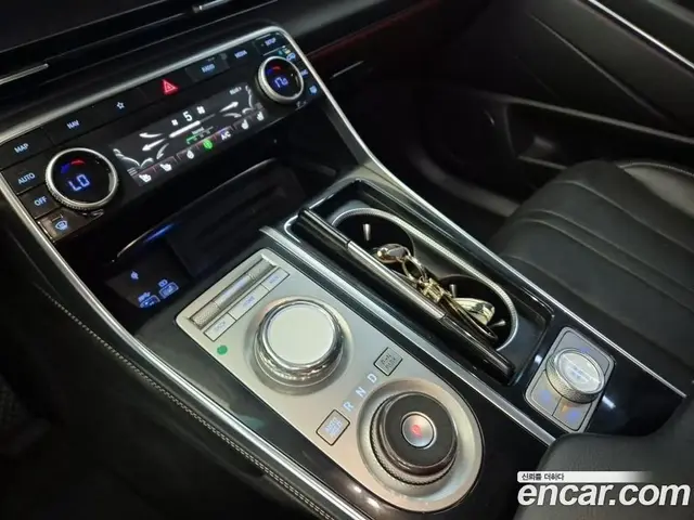 Genesis GV80 2023 2.5 автомат (гидро), миниатюра 8
