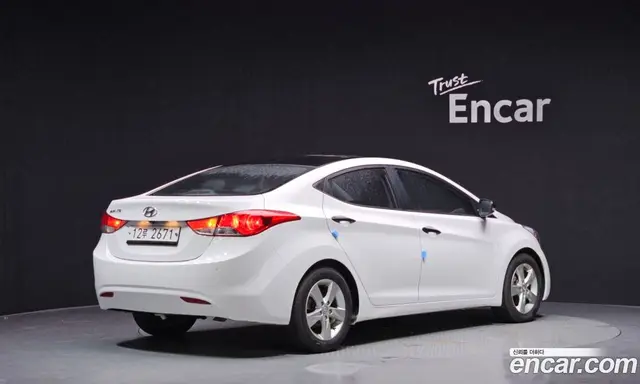 Hyundai Avante 2012 1.6 автомат (гидро), миниатюра 2