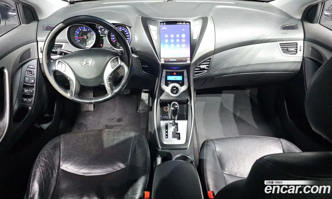 Hyundai Avante 2012 1.6 автомат (гидро), фото 7