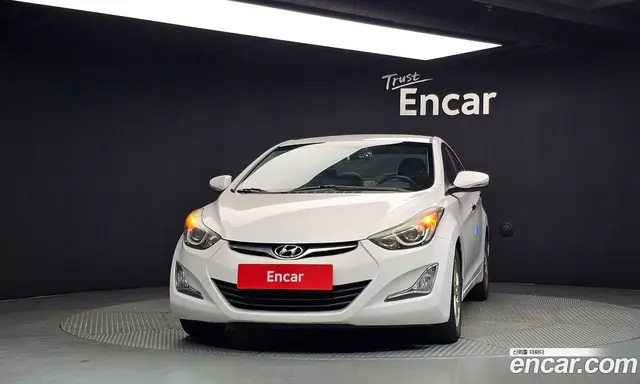 Hyundai Avante 2015 1.6 автомат (гидро), миниатюра 3