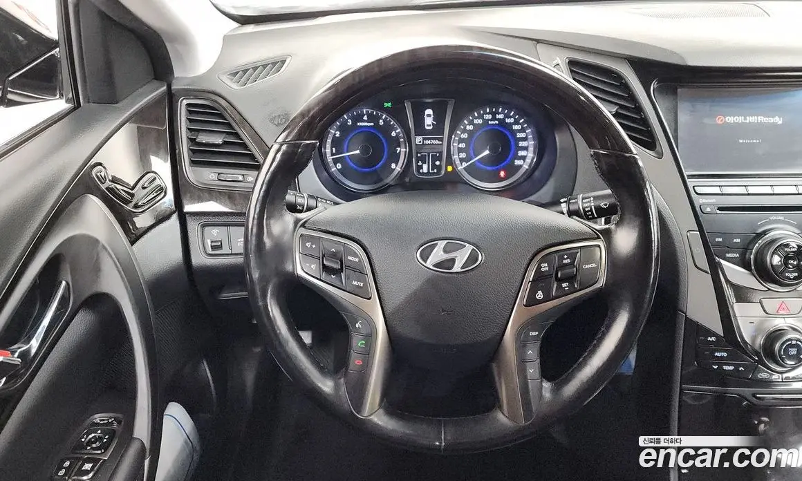 Hyundai Grandeur 2012 3.0 автомат (гидро), фото 13