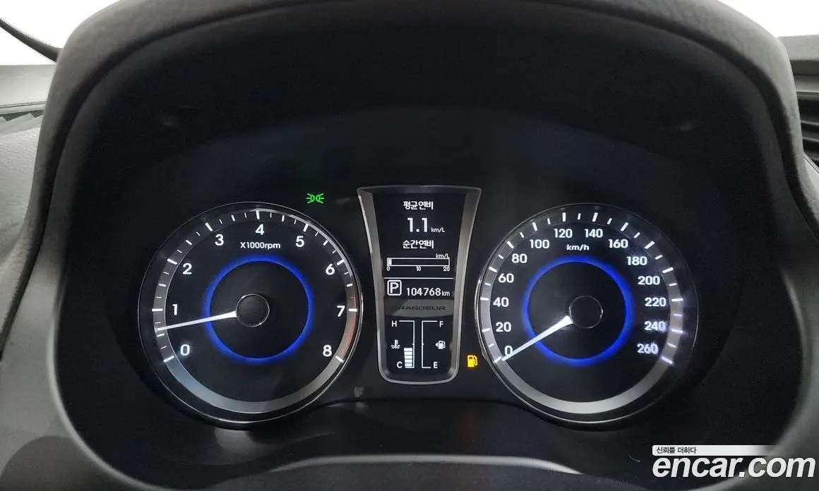 Hyundai Grandeur 2012 3.0 автомат (гидро), фото 8