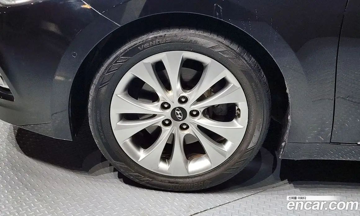 Hyundai Grandeur 2012 3.0 автомат (гидро), фото 5