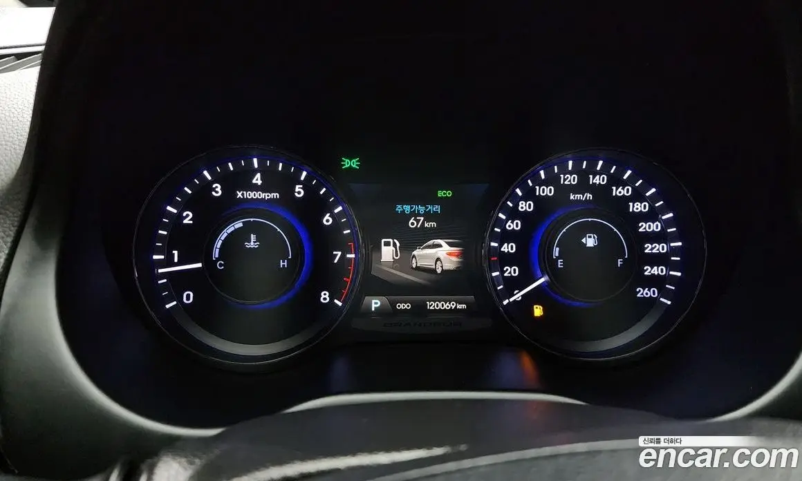 Hyundai Grandeur 2012 3.0 автомат (гидро), фото 8