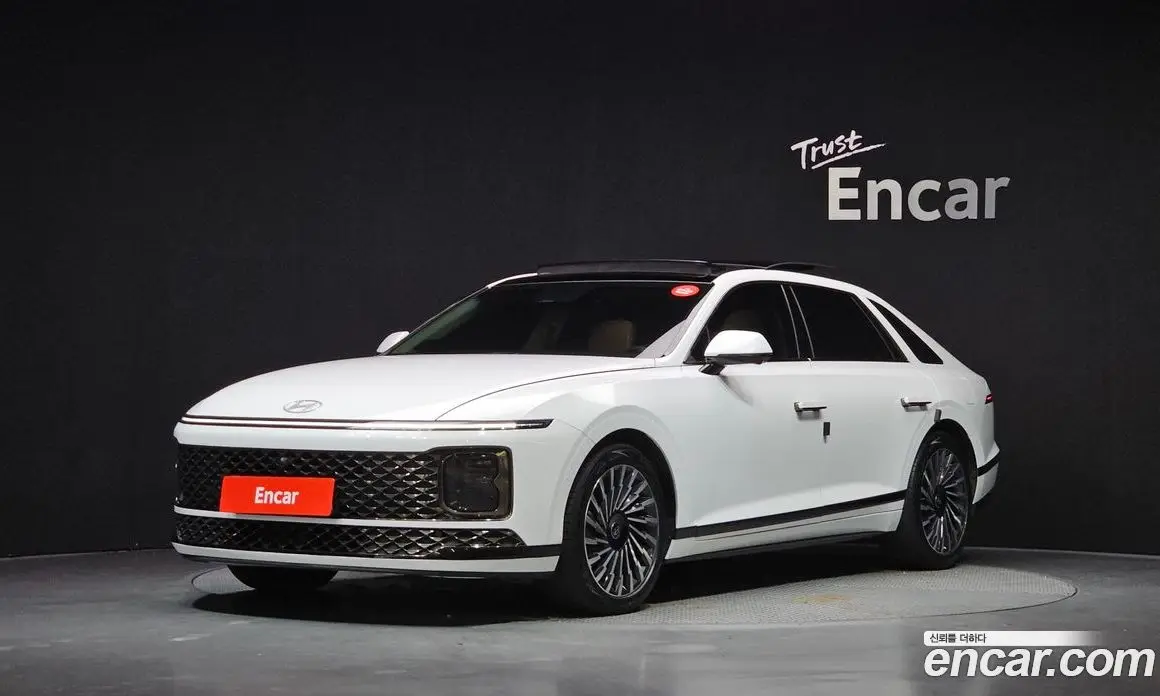 Hyundai Grandeur 2023 1.6 автомат (гидро), фото 1 Hyundai Grandeur 2023 1.6 автомат (гидро), фото 1