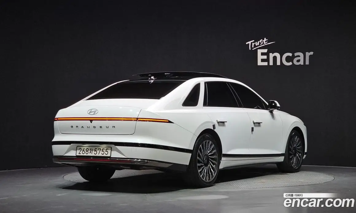 Hyundai Grandeur 2023 1.6 автомат (гидро), фото 2 Hyundai Grandeur 2023 1.6 автомат (гидро), фото 2