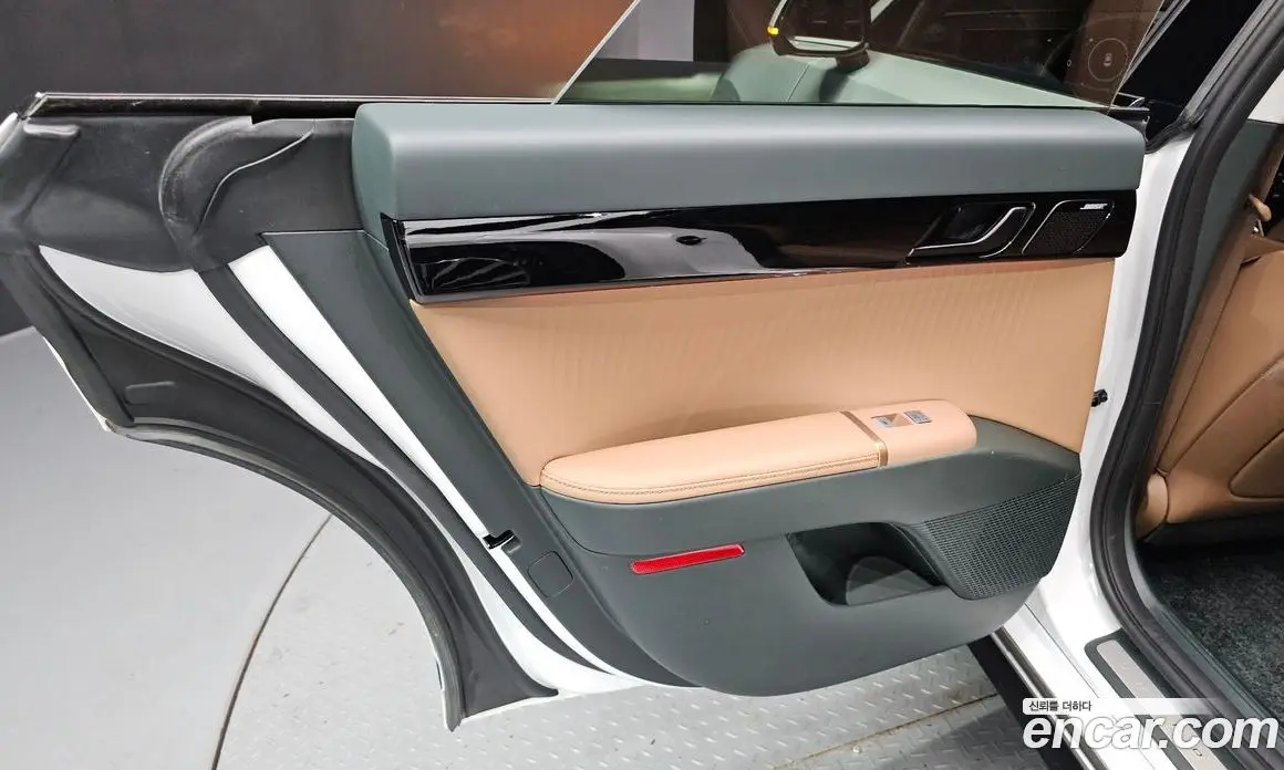 Hyundai Grandeur 2023 1.6 автомат (гидро), фото 15 Hyundai Grandeur 2023 1.6 автомат (гидро), фото 15