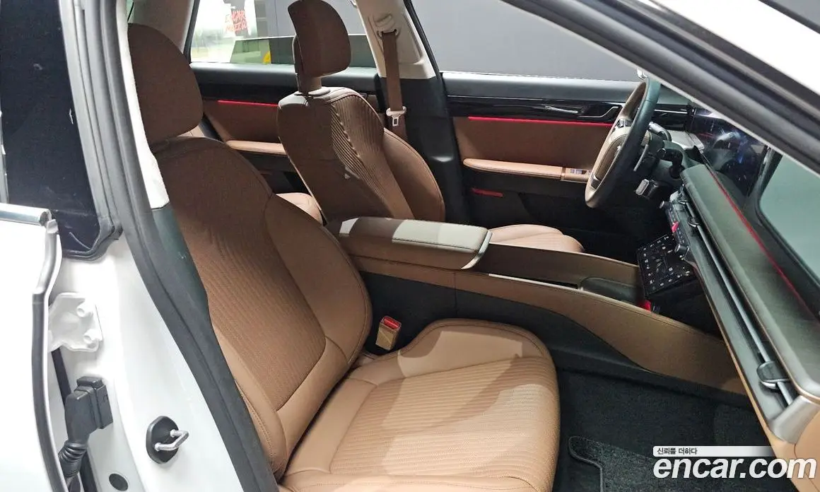 Hyundai Grandeur 2023 1.6 автомат (гидро), фото 16 Hyundai Grandeur 2023 1.6 автомат (гидро), фото 16