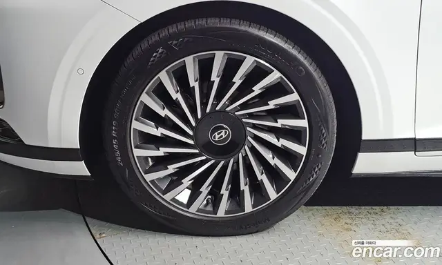 Hyundai Grandeur 2023 1.6 автомат (гидро), миниатюра 5 Hyundai Grandeur 2023 1.6 автомат (гидро), миниатюра 5