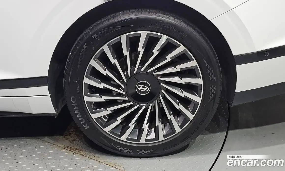 Hyundai Grandeur 2023 1.6 автомат (гидро), фото 7 Hyundai Grandeur 2023 1.6 автомат (гидро), фото 7