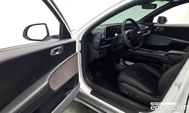 Hyundai Ioniq 6 2022 0.1 автомат (гидро), миниатюра 11