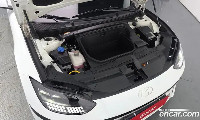Hyundai Ioniq 6 2022 0.1 автомат (гидро), миниатюра 6
