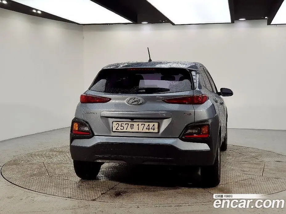 Hyundai Kona 2017 1.6 автомат (гидро), фото 3 Hyundai Kona 2017 1.6 автомат (гидро), фото 3