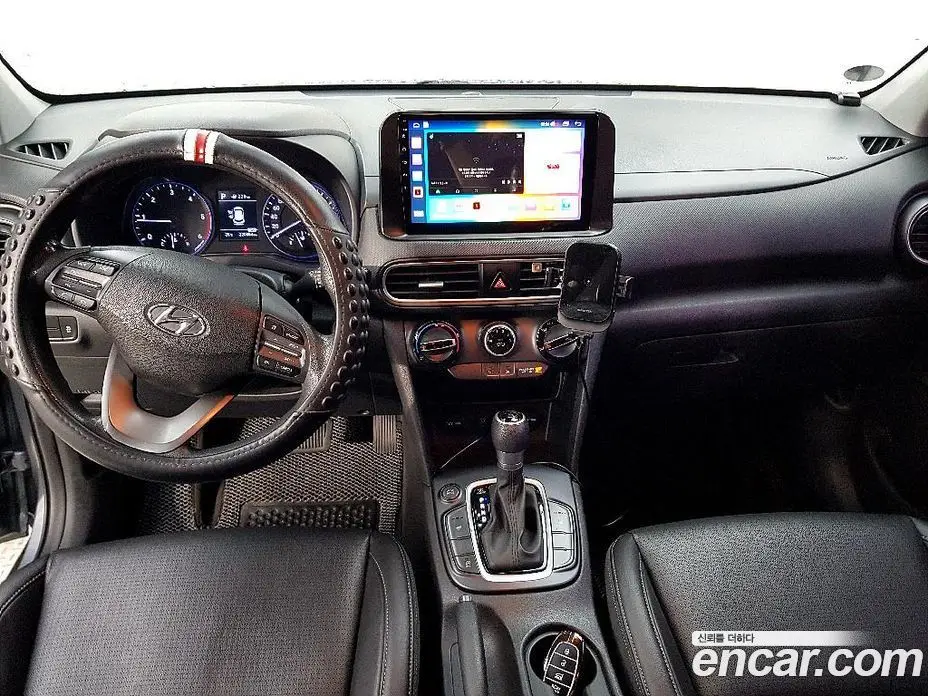 Hyundai Kona 2017 1.6 автомат (гидро), фото 5 Hyundai Kona 2017 1.6 автомат (гидро), фото 5
