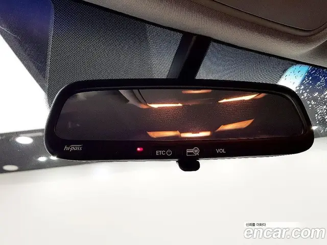 Hyundai Kona 2017 1.6 автомат (гидро), миниатюра 10 Hyundai Kona 2017 1.6 автомат (гидро), миниатюра 10