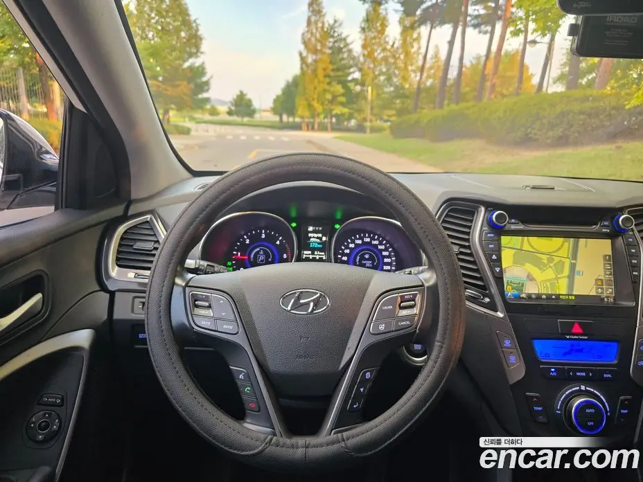 Hyundai Santa Fe 2013 2.0 автомат (гидро), фото 12