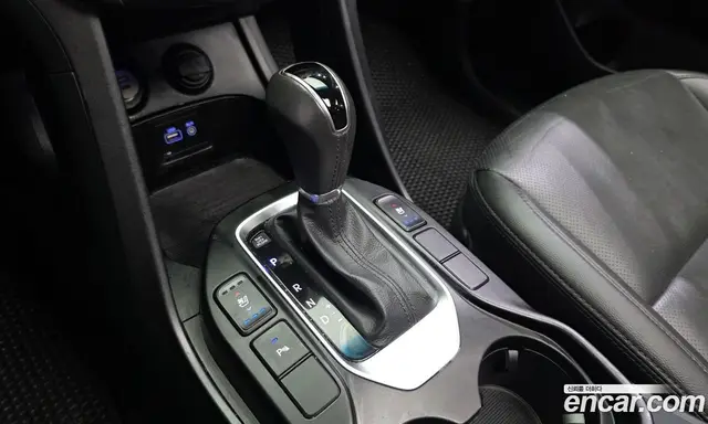 Hyundai Santa Fe 2015 2.0 автомат (гидро), миниатюра 9