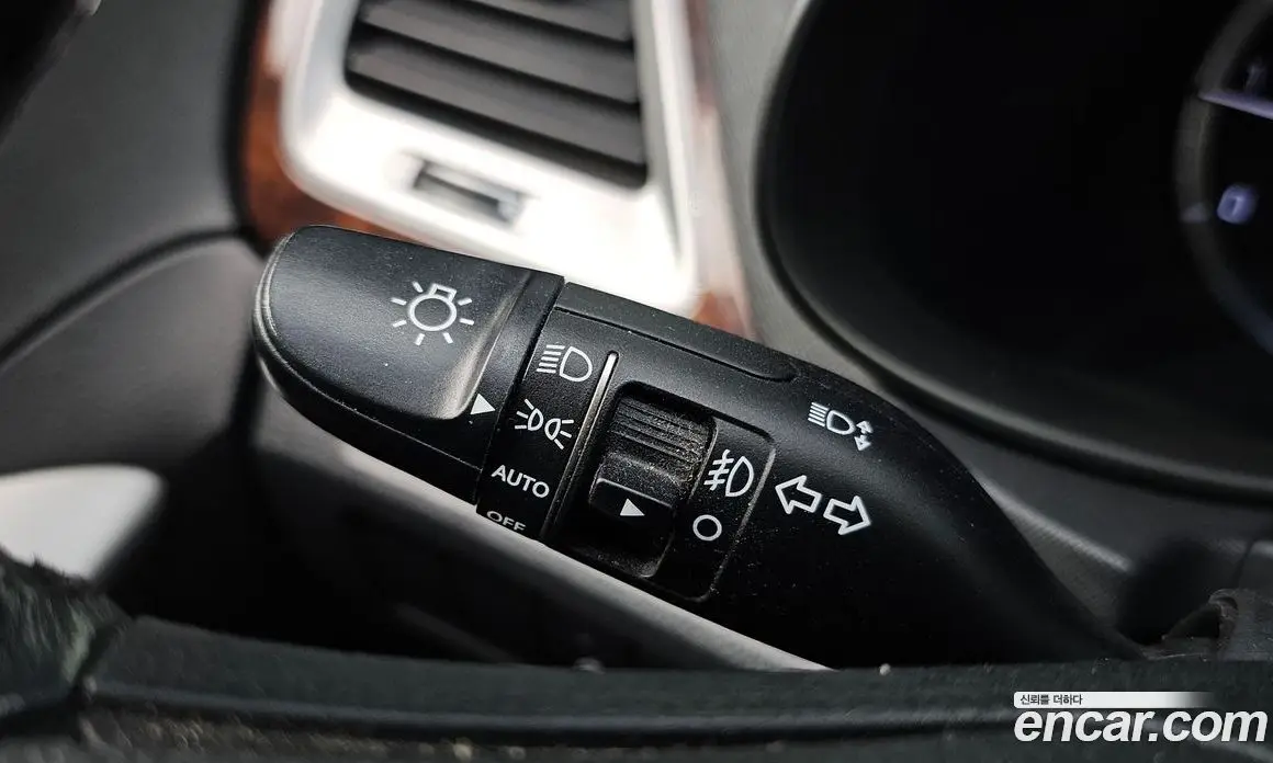 Hyundai Santa Fe 2015 2.0 автомат (гидро), фото 15