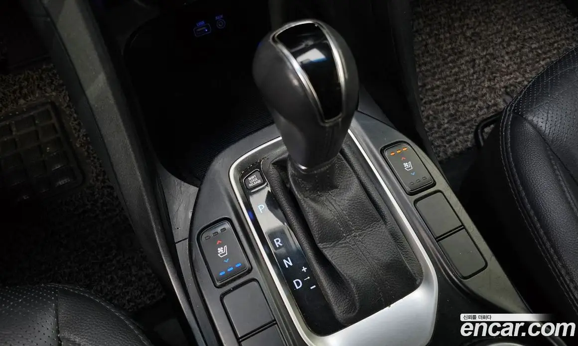 Hyundai Santa Fe 2015 2.0 автомат (гидро), фото 9