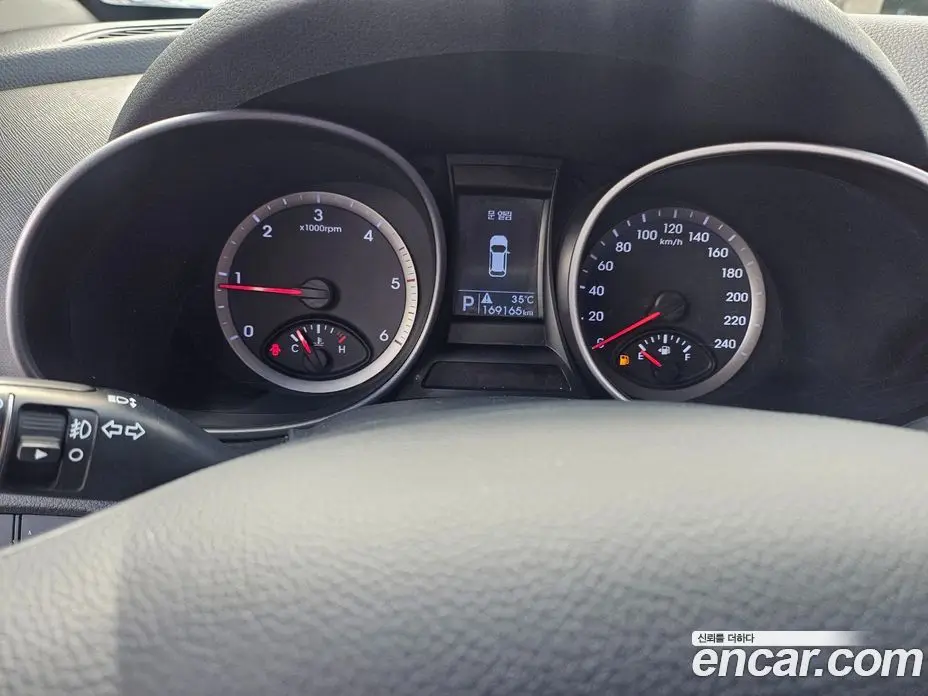 Hyundai Santa Fe 2015 2.0 автомат (гидро), фото 14
