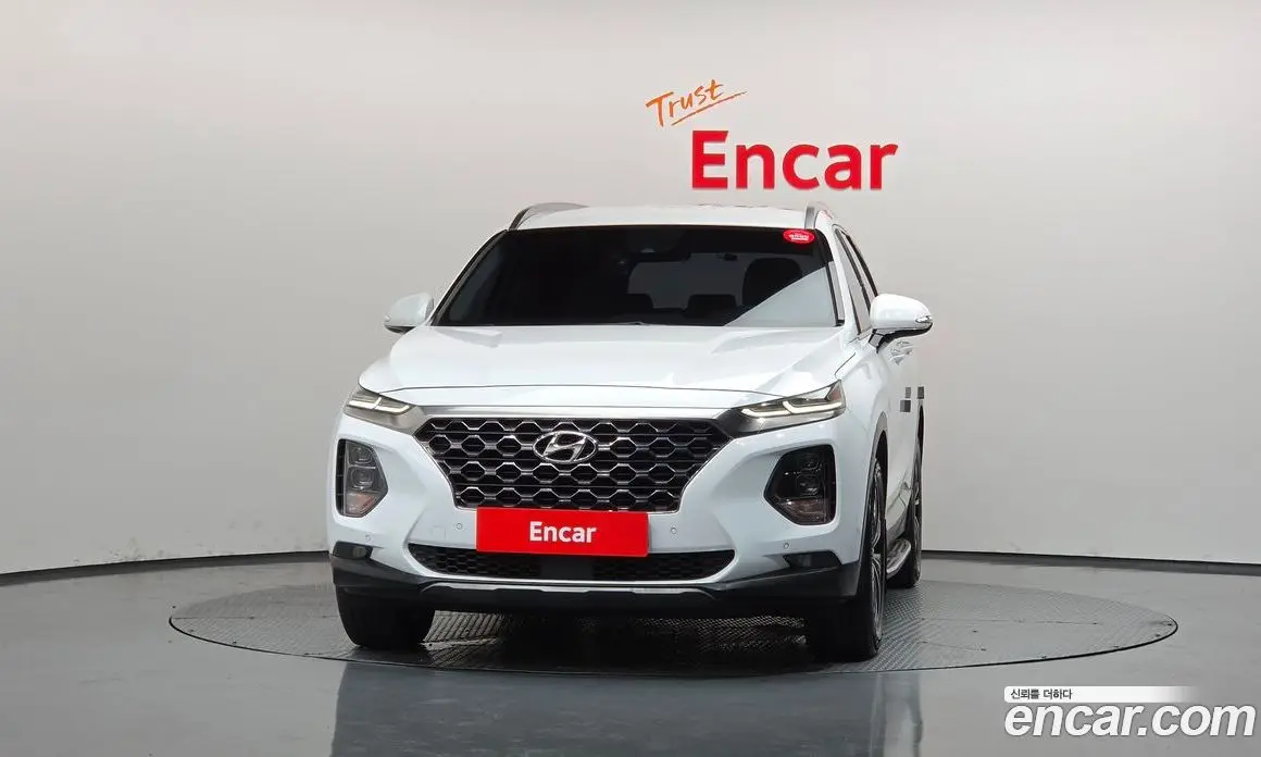 Hyundai Santa Fe 2018 2.0 автомат (гидро), фото 3