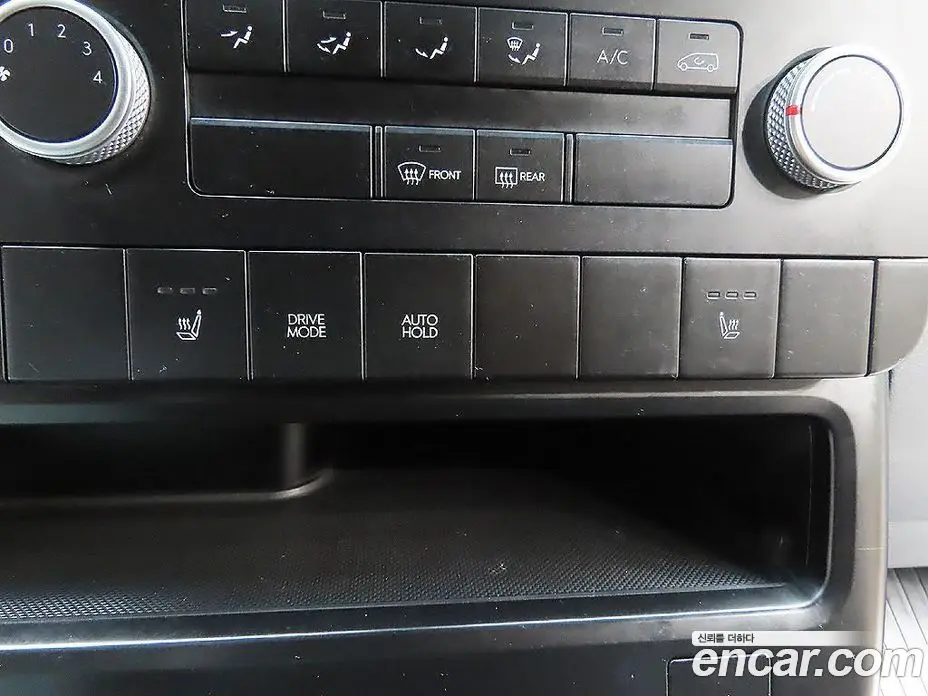 Hyundai Staria 2022 2.2 автомат (гидро), фото 15