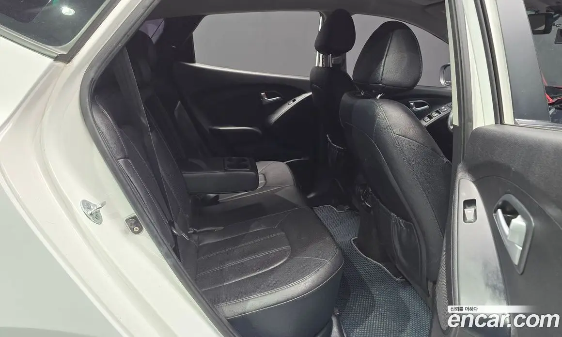Hyundai Tucson 2015 2.0 автомат (гидро), фото 12